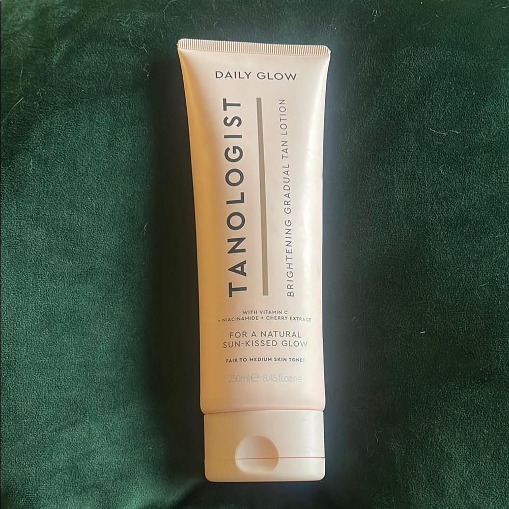 Tanologist Brightening Gradual Tan Lotion